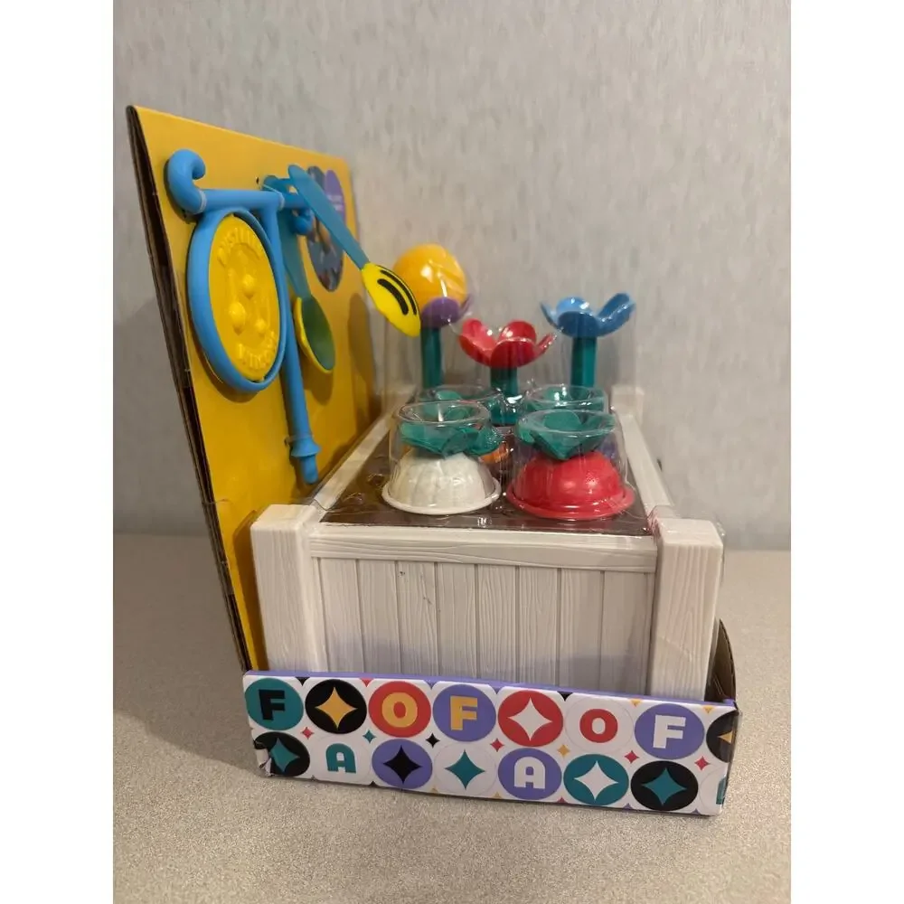 FAO Schwarz Bumble Bee Garden Sort Match Set Wood Toy New